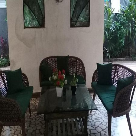 Hotel White House Pune Dış mekan fotoğraf