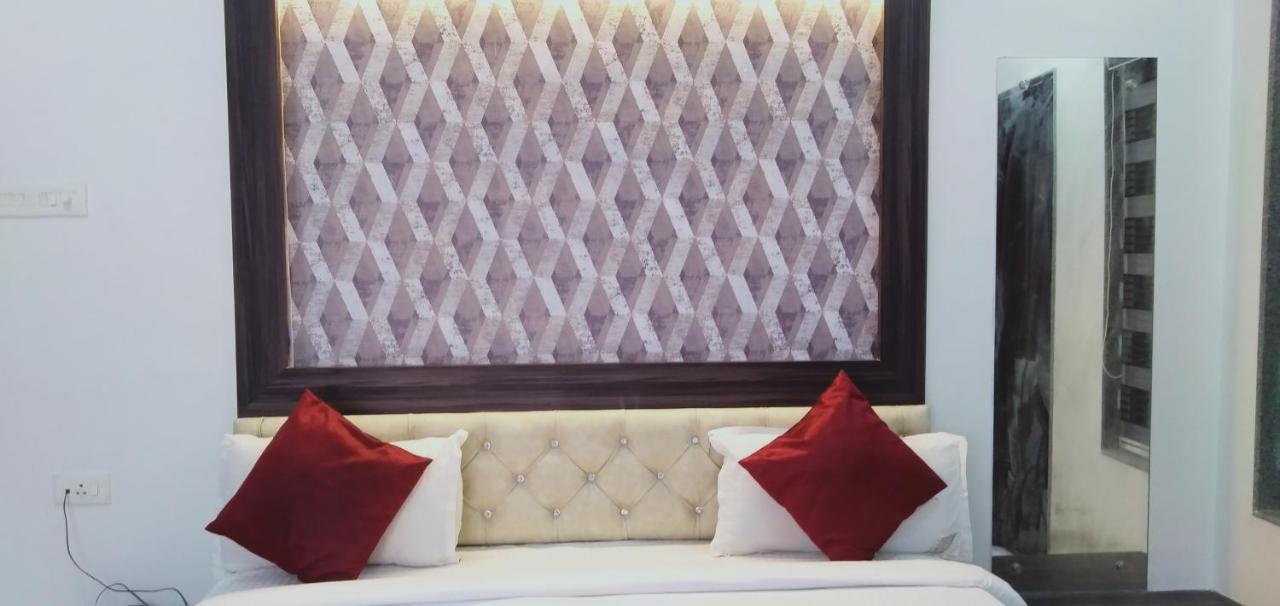 Hotel White House Pune Dış mekan fotoğraf