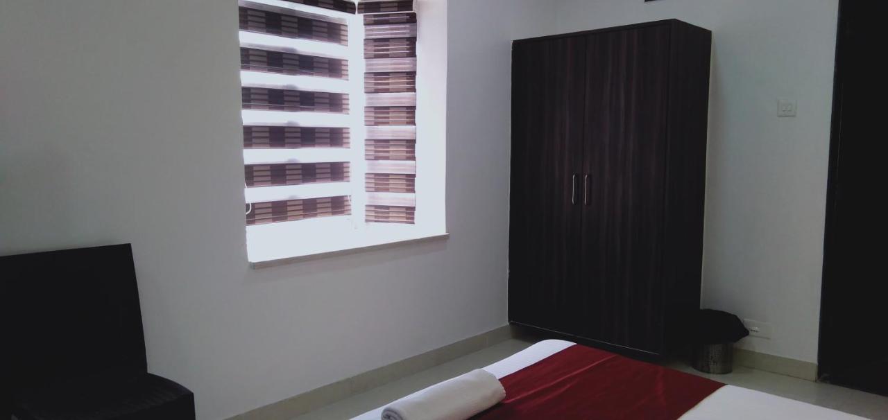 Hotel White House Pune Dış mekan fotoğraf