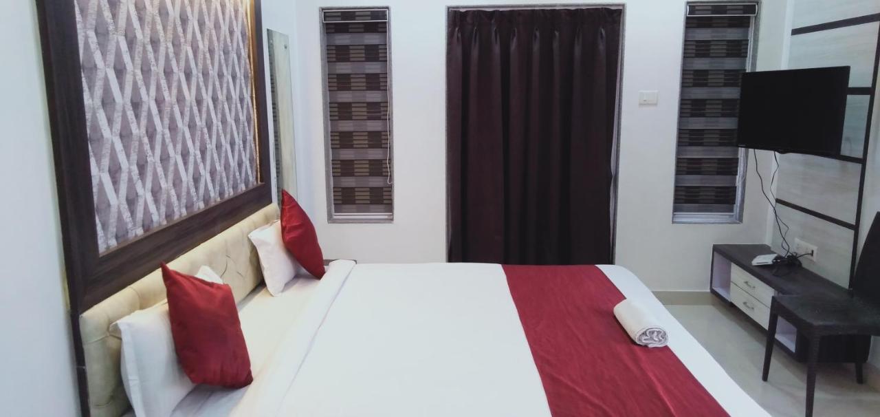 Hotel White House Pune Dış mekan fotoğraf