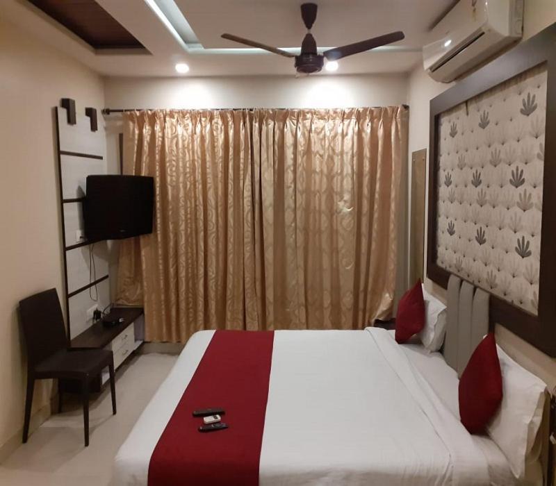 Hotel White House Pune Dış mekan fotoğraf