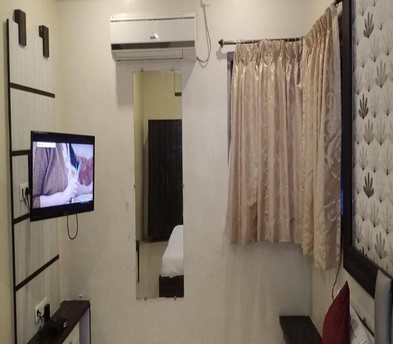 Hotel White House Pune Dış mekan fotoğraf