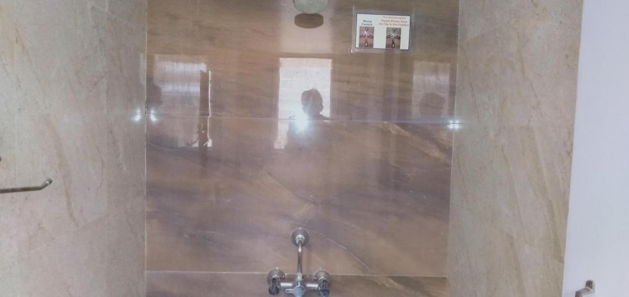 Hotel White House Pune Dış mekan fotoğraf