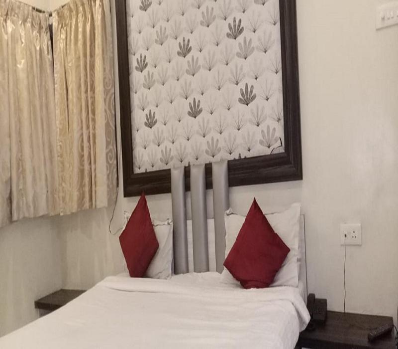 Hotel White House Pune Dış mekan fotoğraf