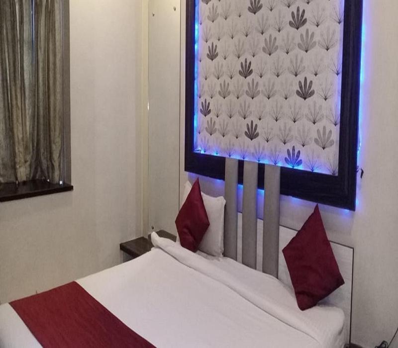 Hotel White House Pune Dış mekan fotoğraf
