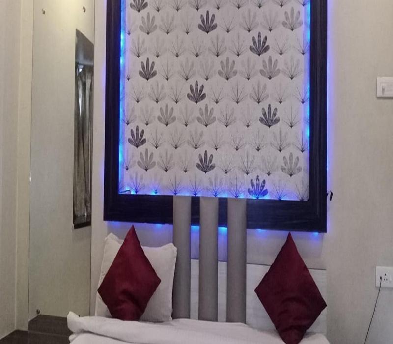 Hotel White House Pune Dış mekan fotoğraf